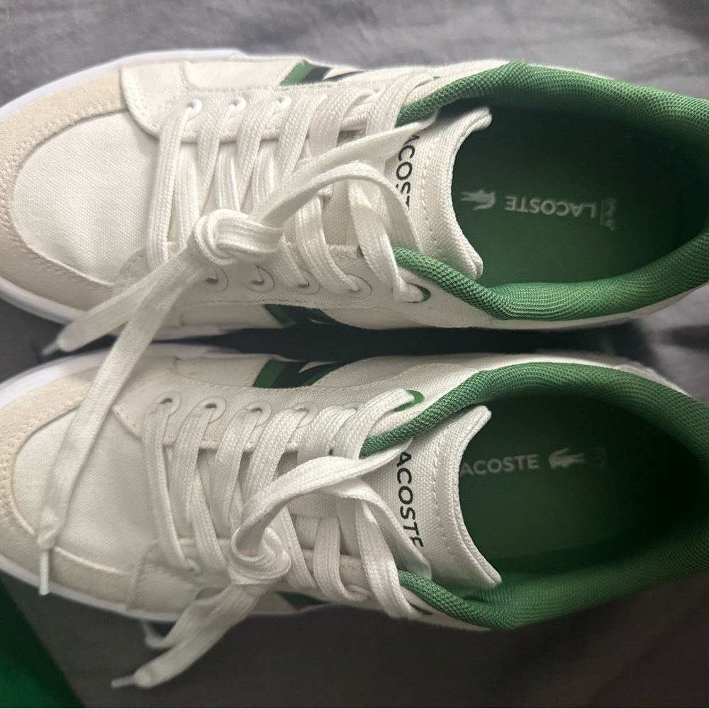 Hardly worn Lacoste Sneakers - Picture 5 of 9